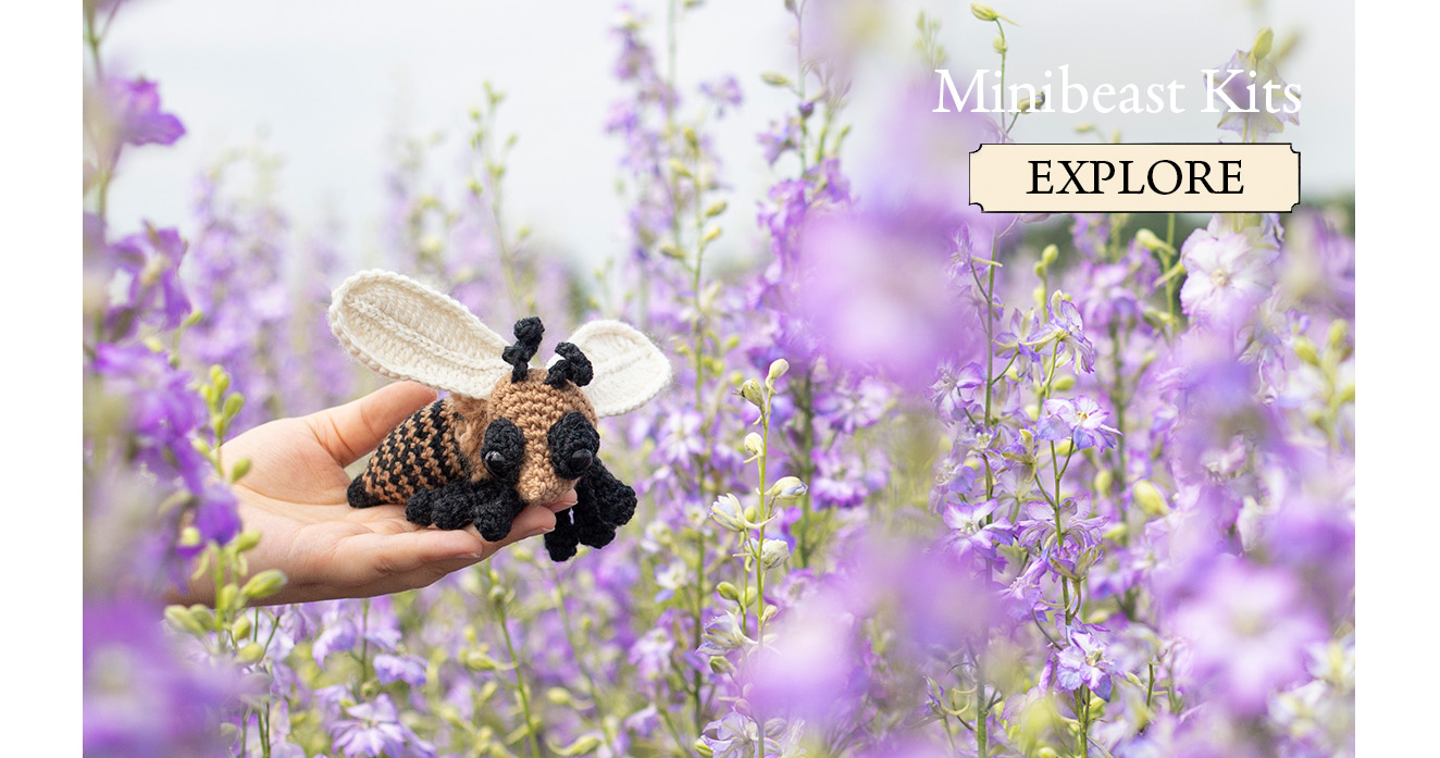 Minibeasts crochet honey bee flowers toft